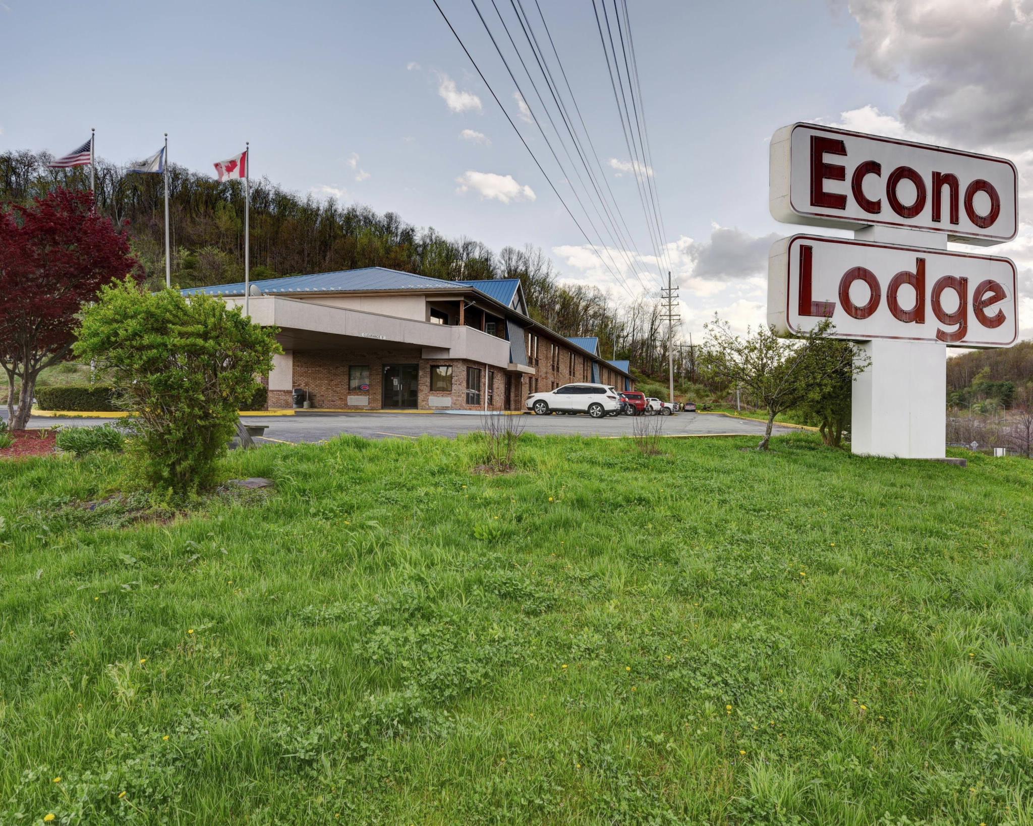 Econo Lodge Morgantown Exterior photo